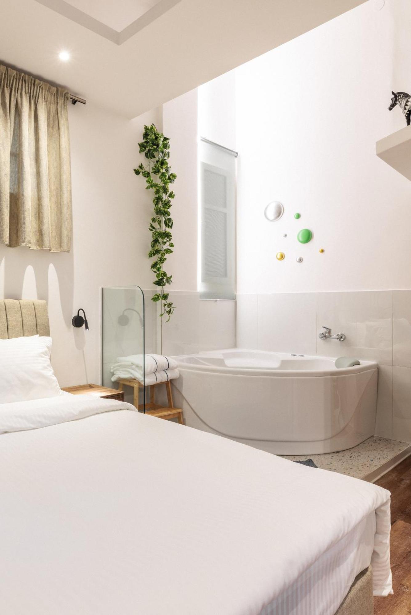 Couple-In Magical Suite With Jacuzzi Tesalónica Exterior foto